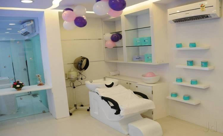 Naturals Unisex Salon & Spa, Bangalore, 