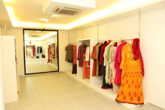 Collage, (Cochin), Gift & Speciality Shops, Shopping